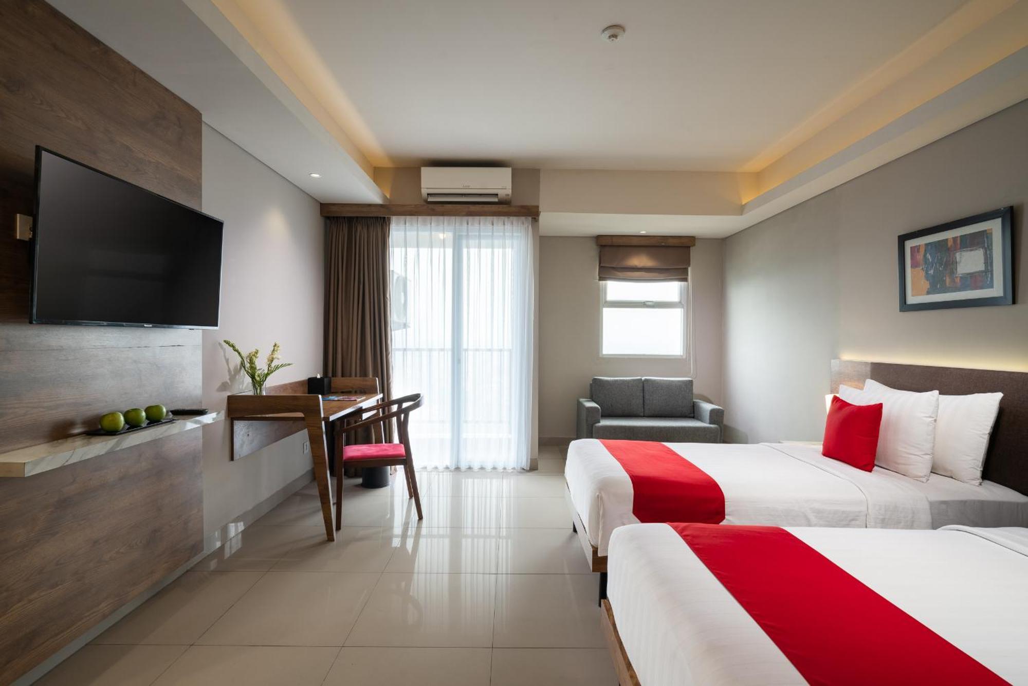 Ramada By Wyndham Serpong Exteriér fotografie