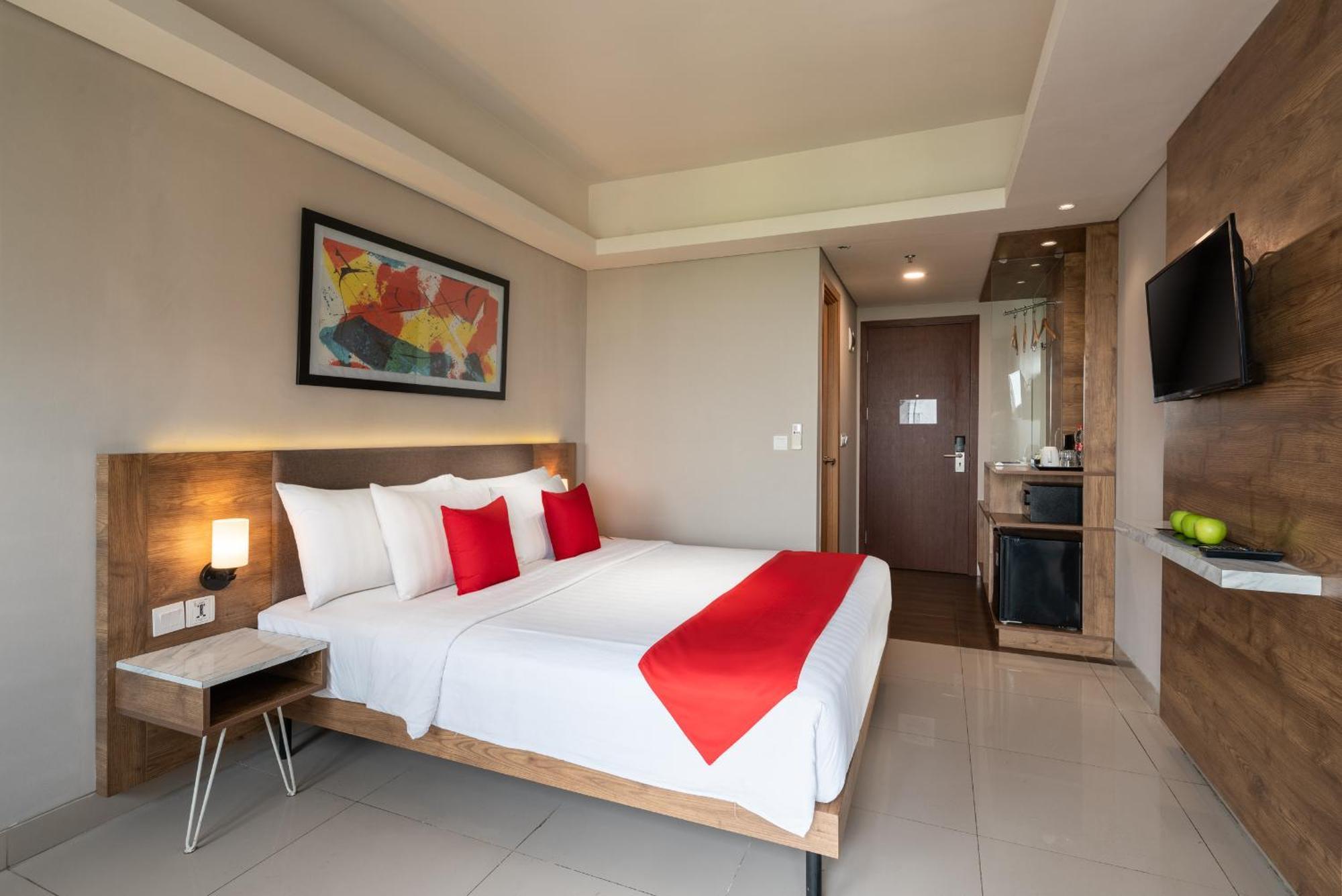 Ramada By Wyndham Serpong Exteriér fotografie