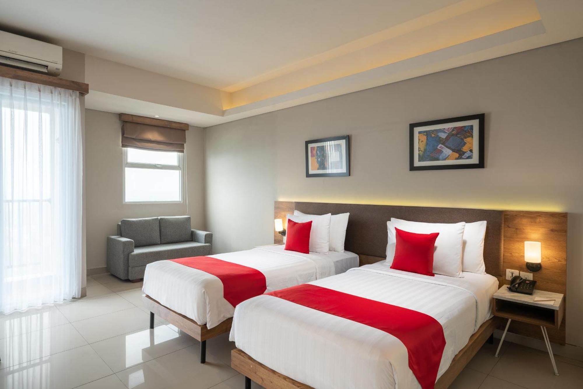 Ramada By Wyndham Serpong Exteriér fotografie